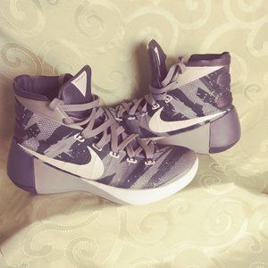 NIKE Mens Hyperdunk 2015 High Tops  EUC (9)